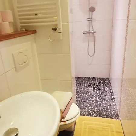 Montmartre, Mairie Du 18e Appartamento