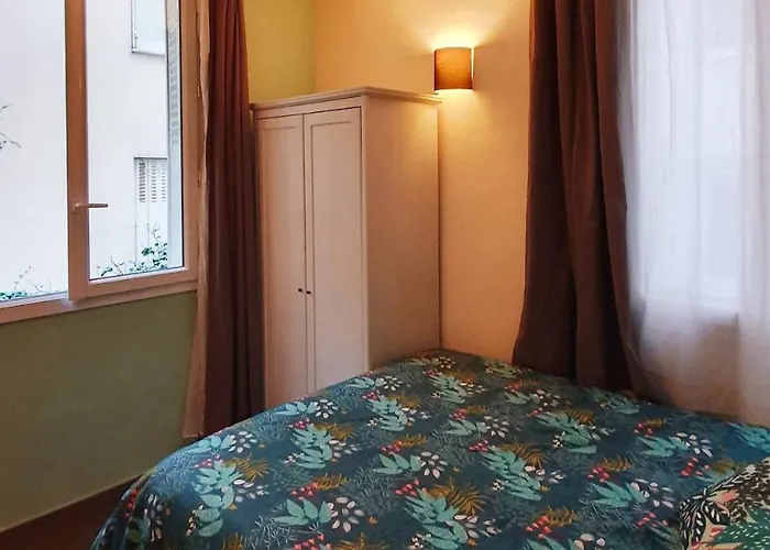 Montmartre, Mairie Du 18e * Párizs