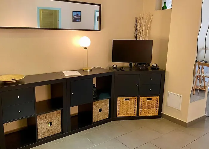 Apartman Montmartre, Mairie Du 18e
